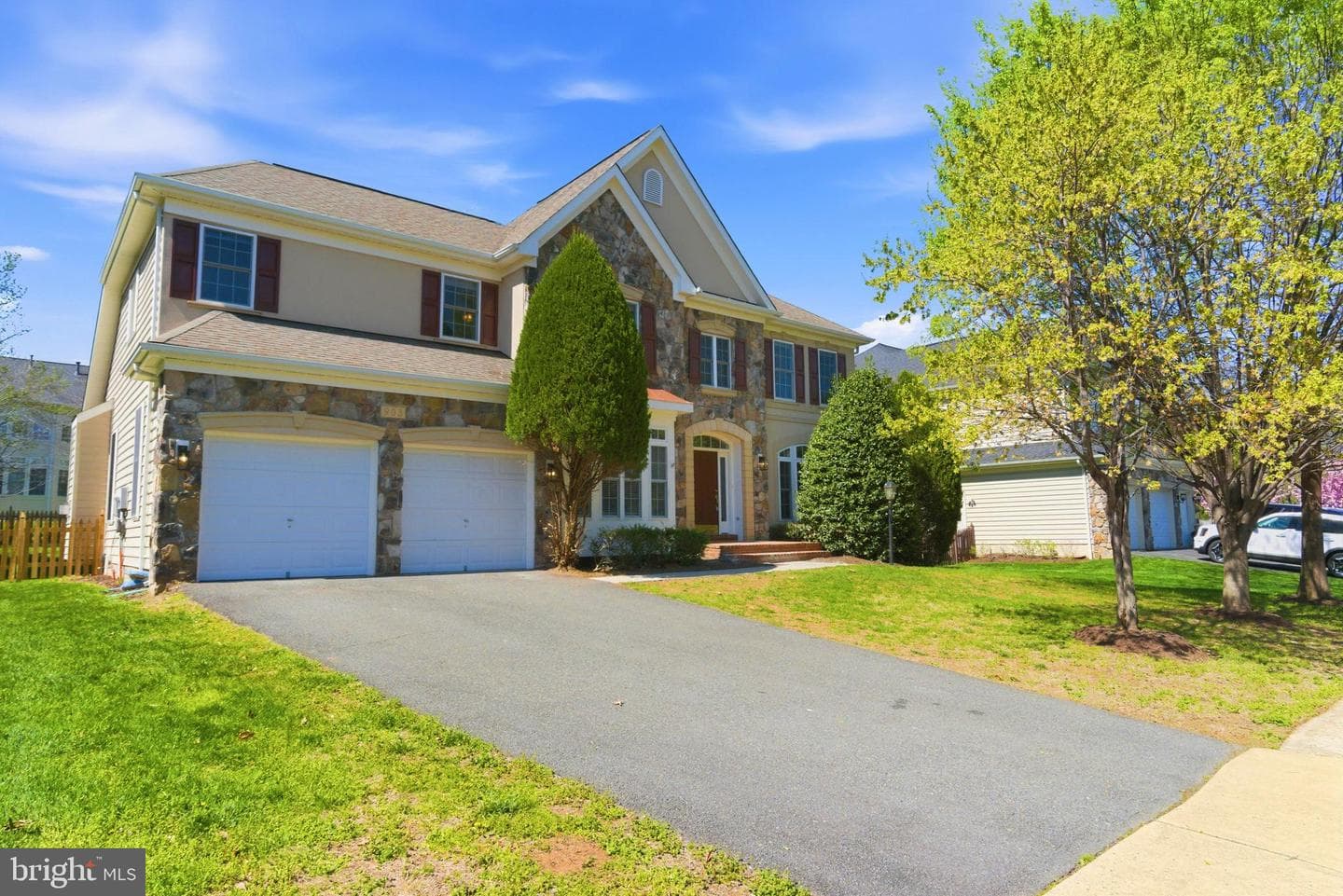903 Tinsman Drive NE photo 2