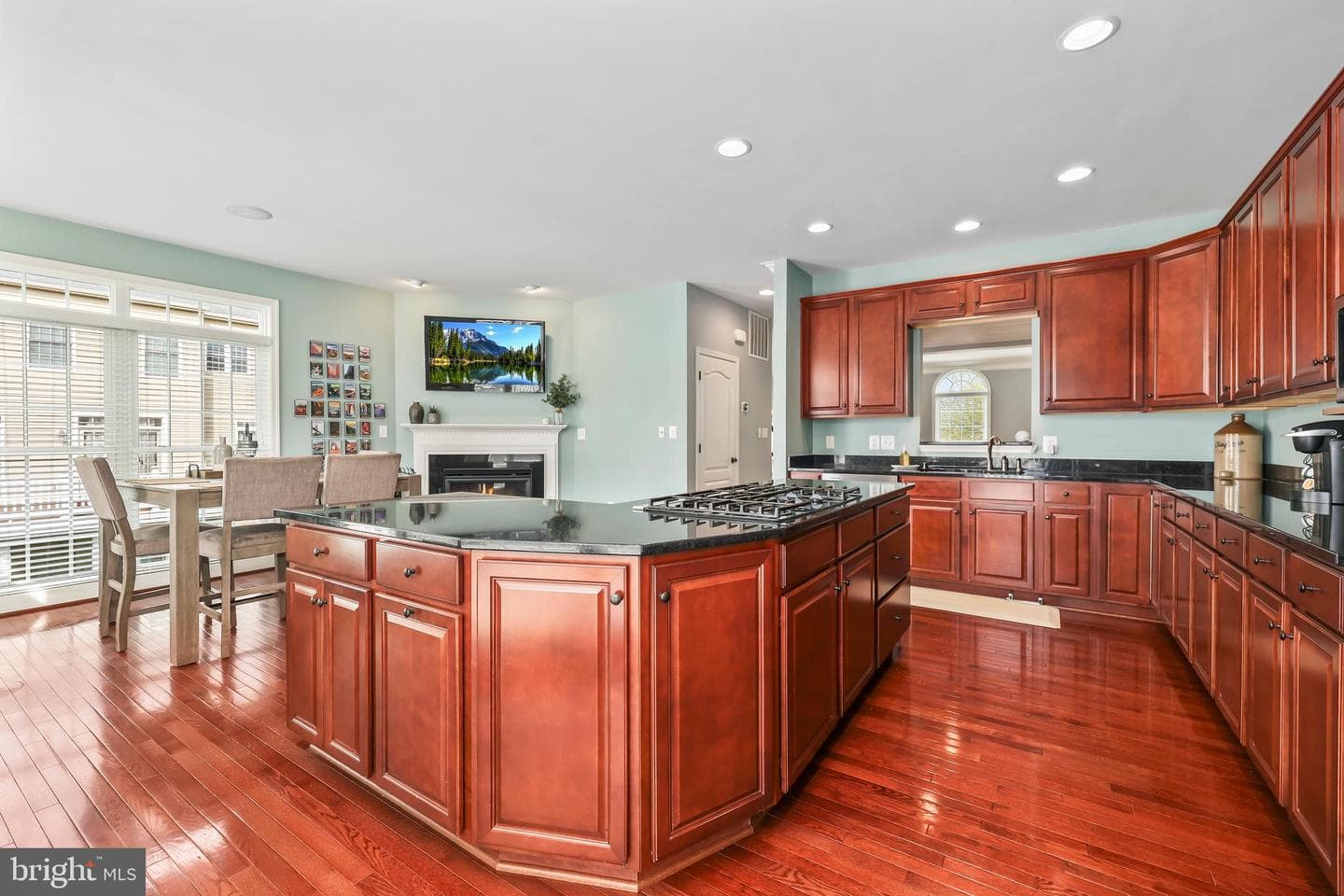 42125 Byrnes View Terrace photo 13