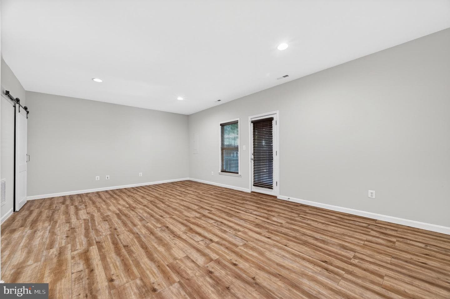 25139 Hummocky Terrace photo 44