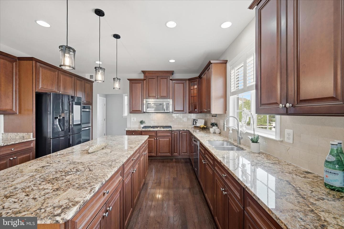 15698 Woodchester Court photo 33