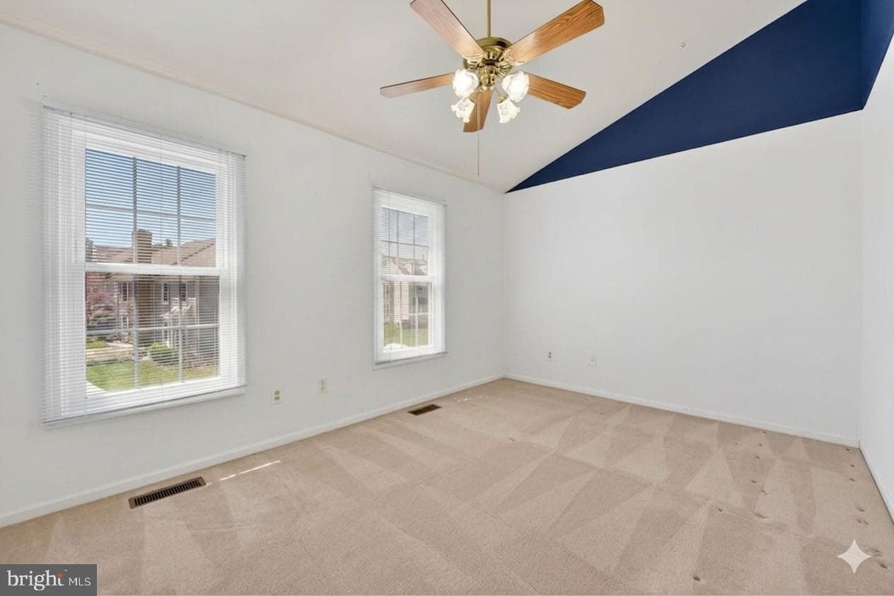 44038 Aberdeen Terrace photo 20