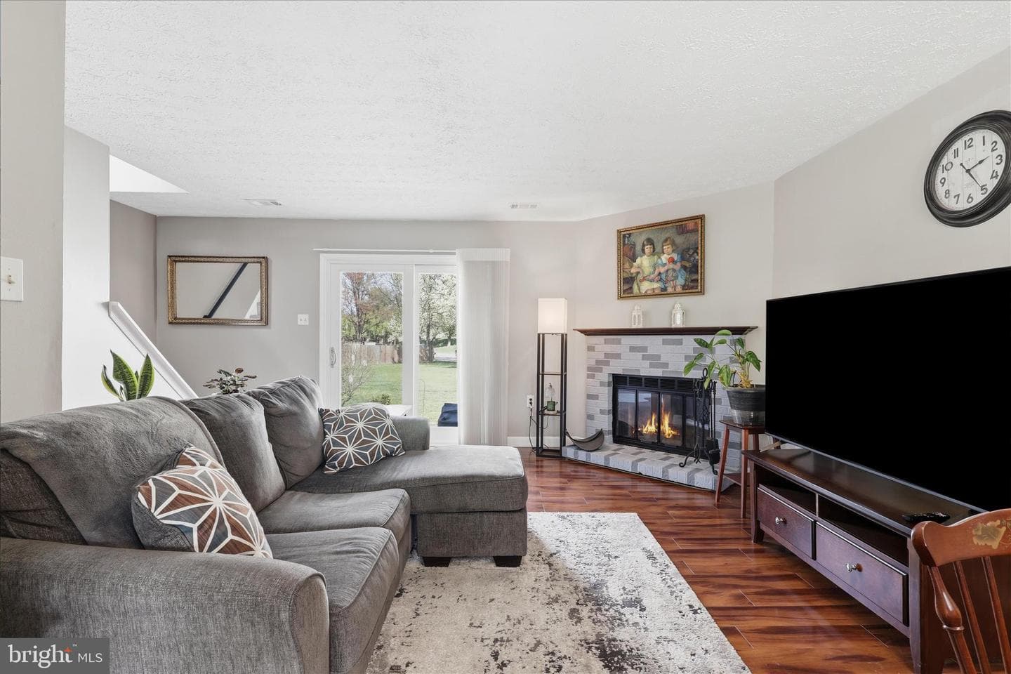 1004 Wythe Court NE photo 12