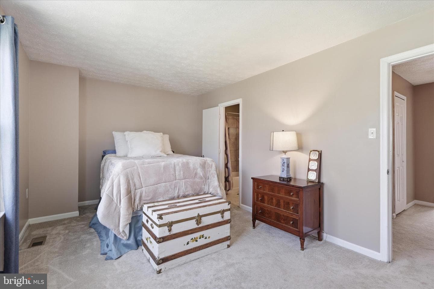 1004 Wythe Court NE photo 26