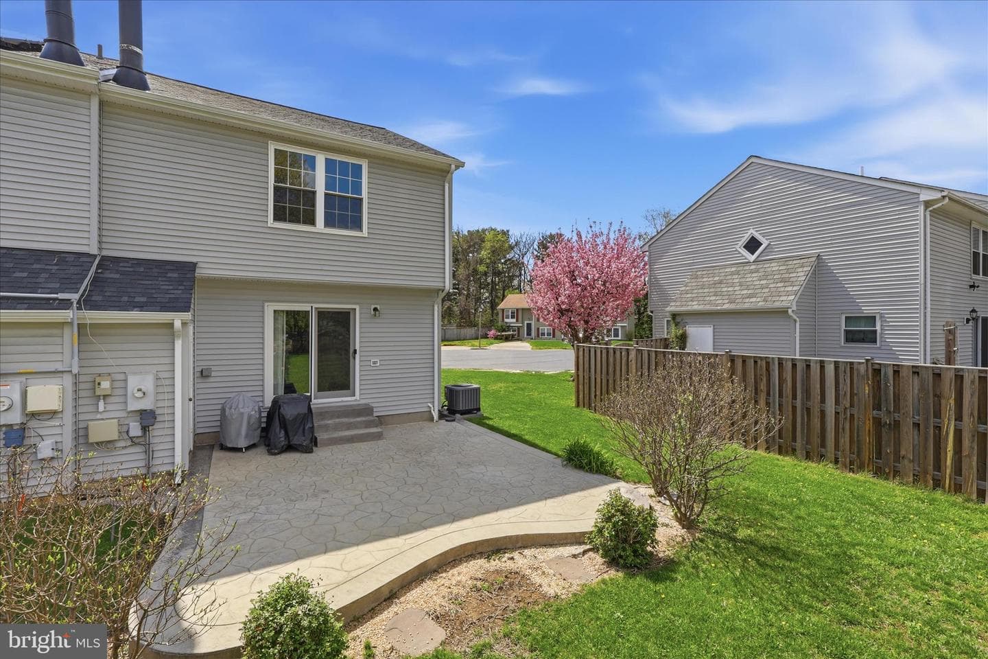 1004 Wythe Court NE photo 29