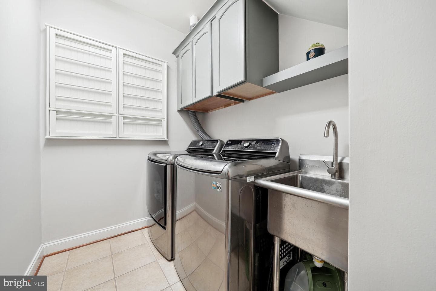 42848 Sandhurst Court photo 34
