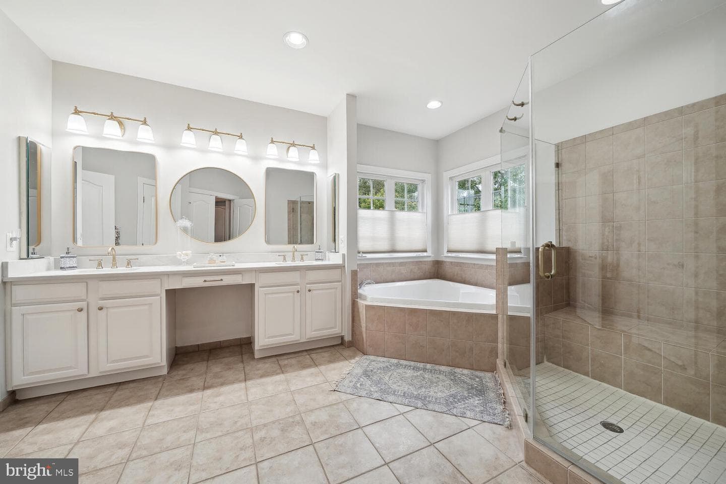 42848 Sandhurst Court photo 45