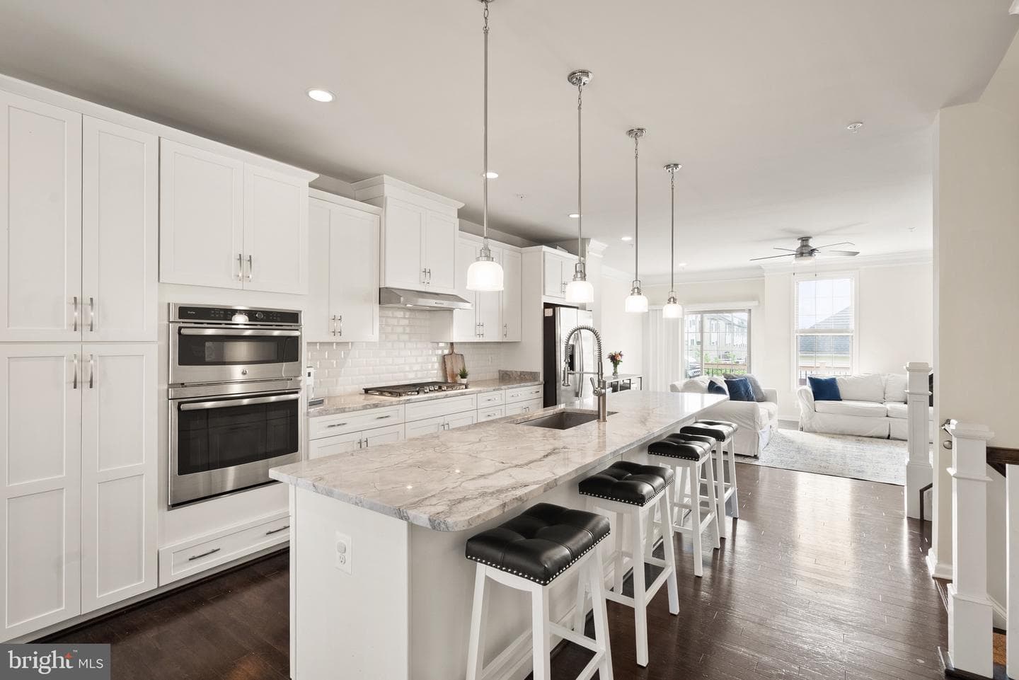 43197 Halkett Square photo 12