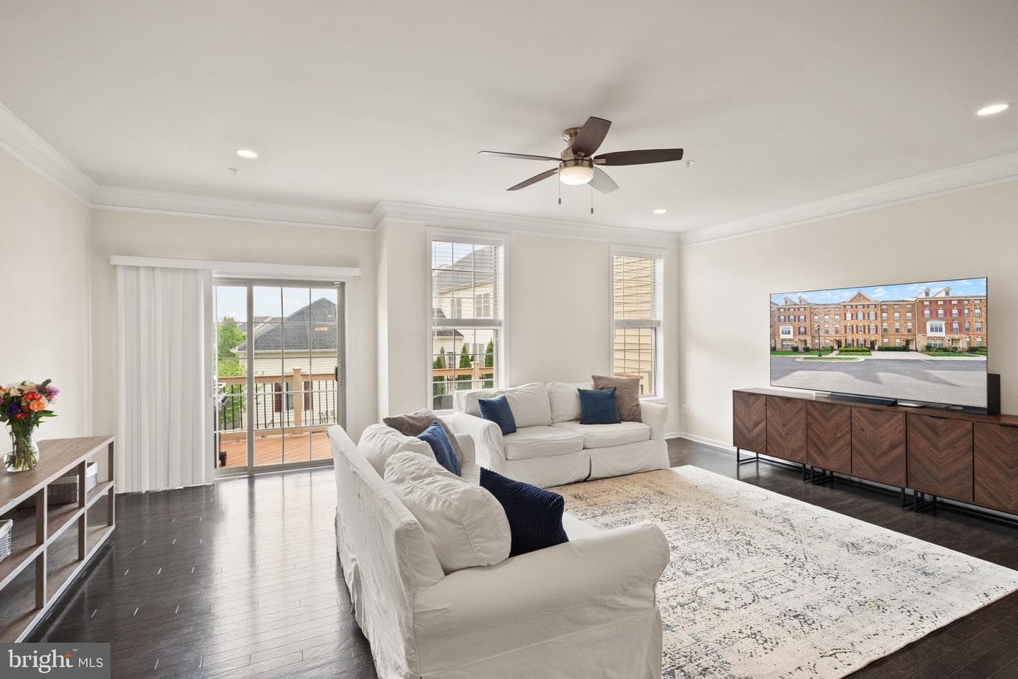 43197 Halkett Square photo 16