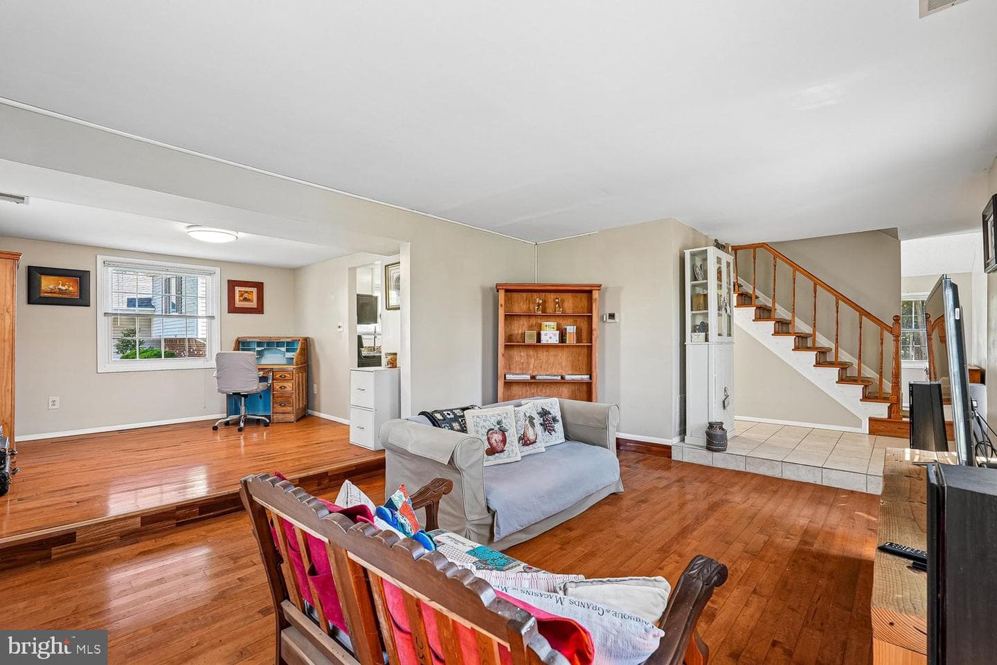 250 E Juniper Avenue E photo 3