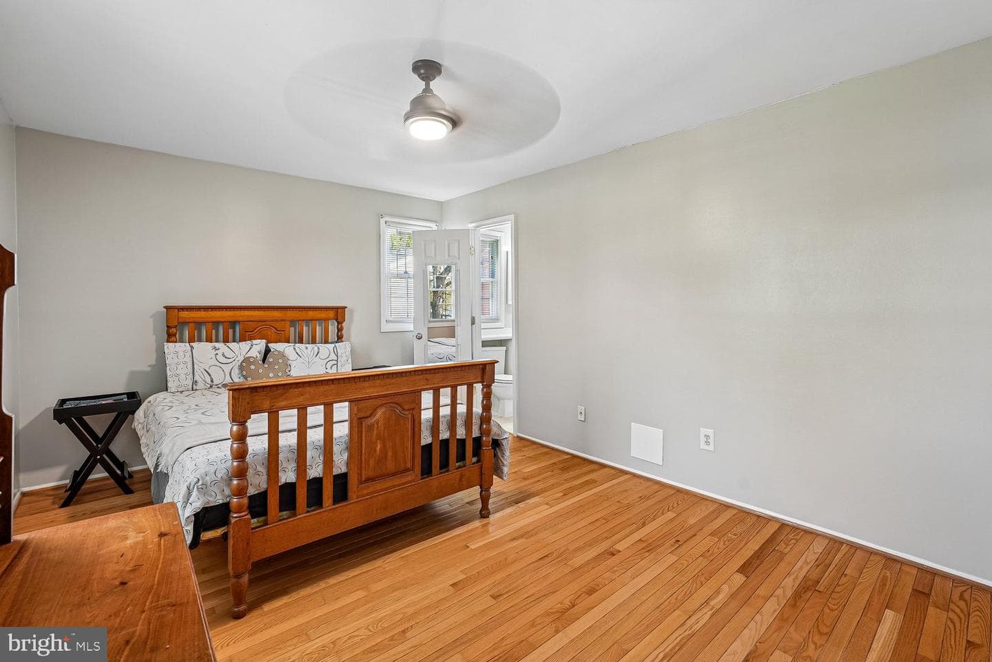 250 E Juniper Avenue E photo 34