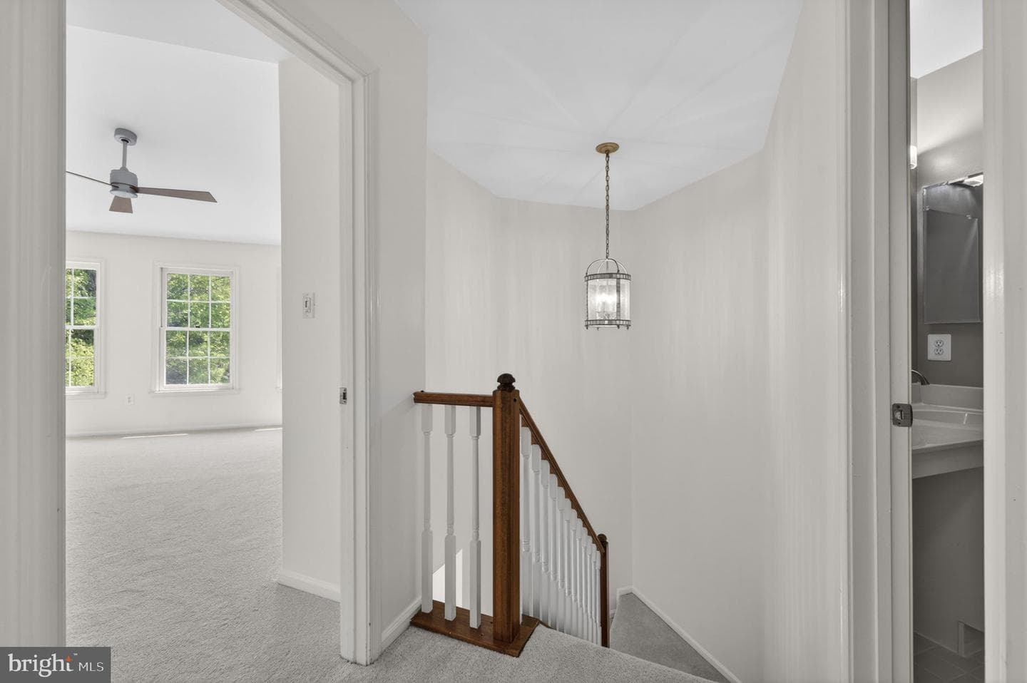 47697 Whirlpool Square photo 18