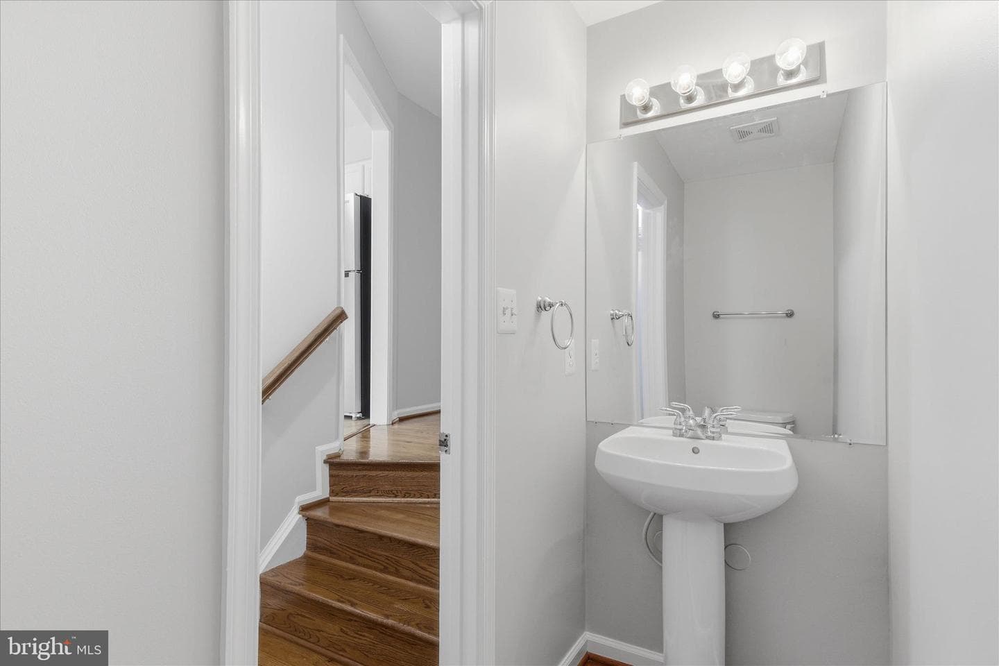 46810 Rabbitrun Terrace photo 5