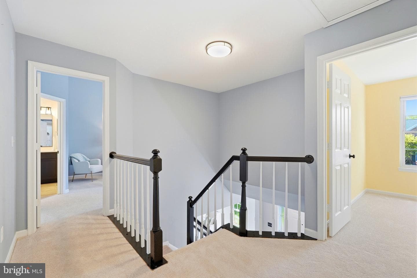 210 Foxborough Drive SW photo 47