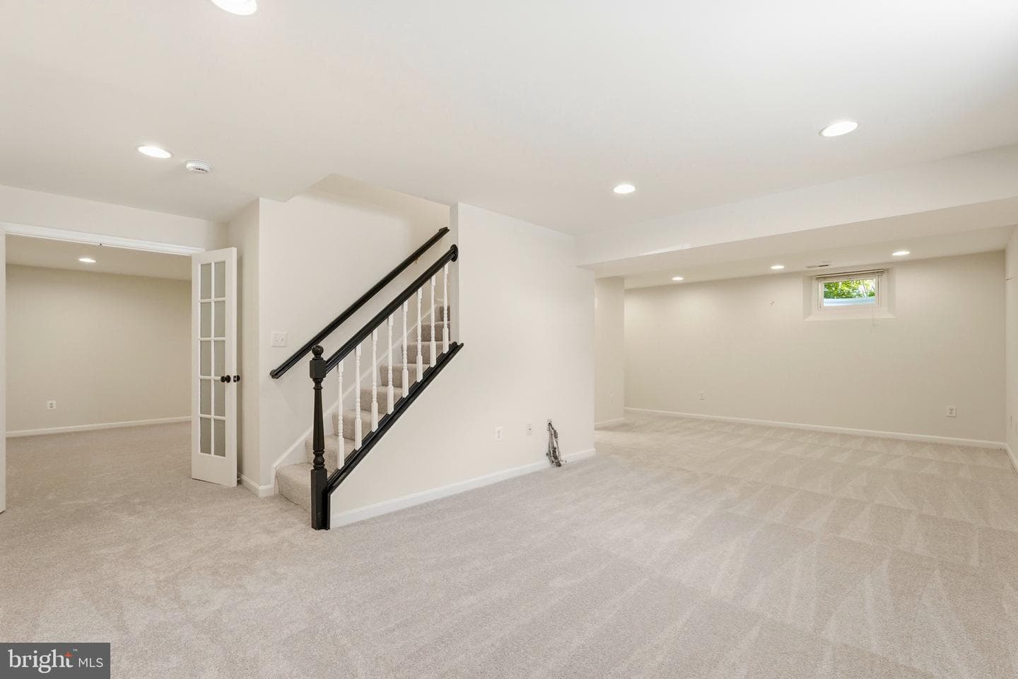 210 Foxborough Drive SW photo 60