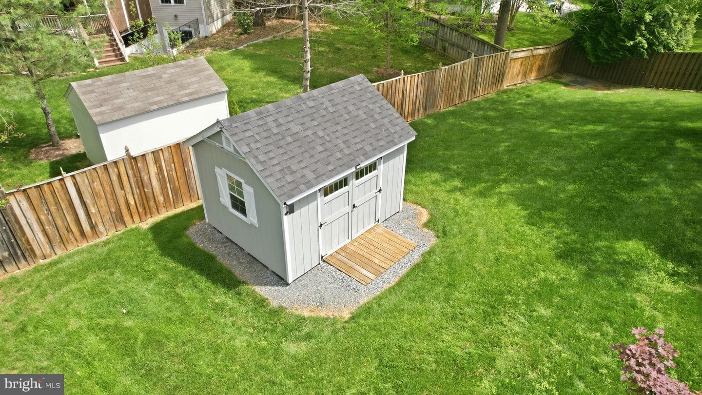 210 Foxborough Drive SW photo 75
