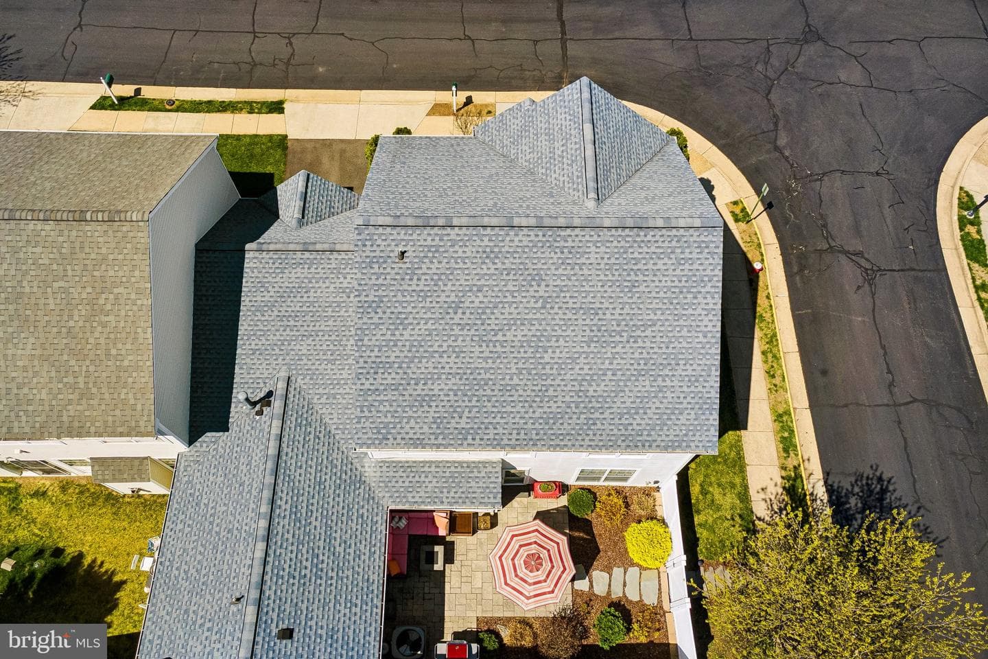 43351 Fullerton Street photo 34