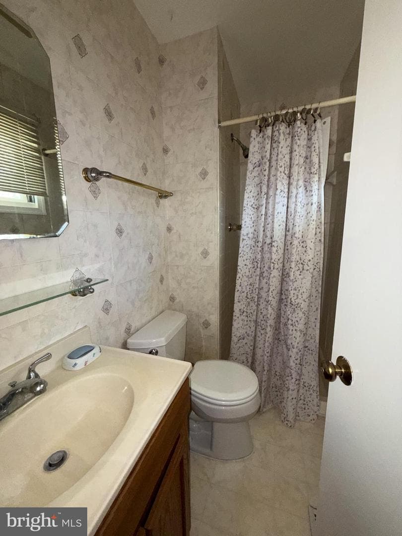 1311 E Holly Avenue E photo 14