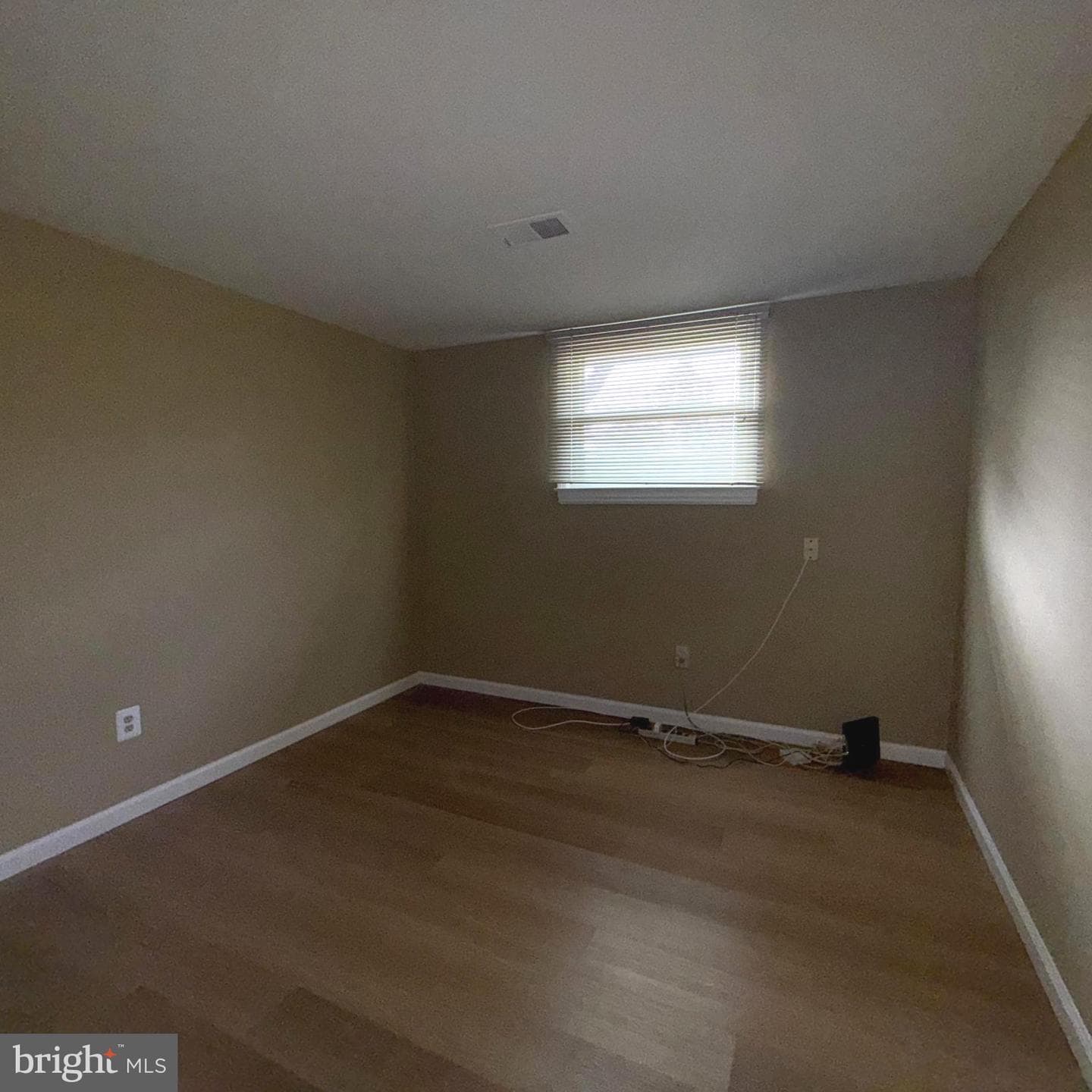 1311 E Holly Avenue E photo 26