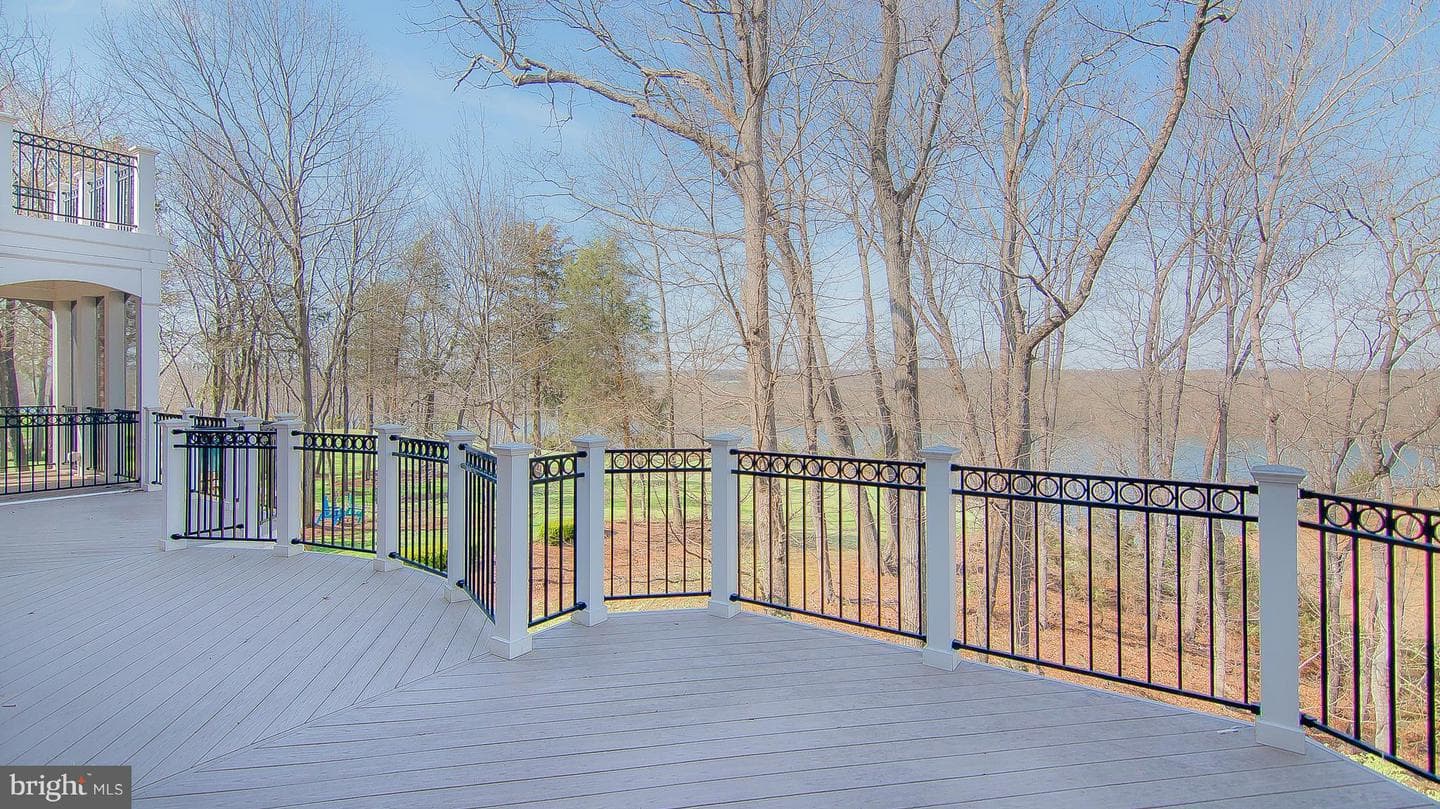 18208 Shinniecock Hills Place photo 21