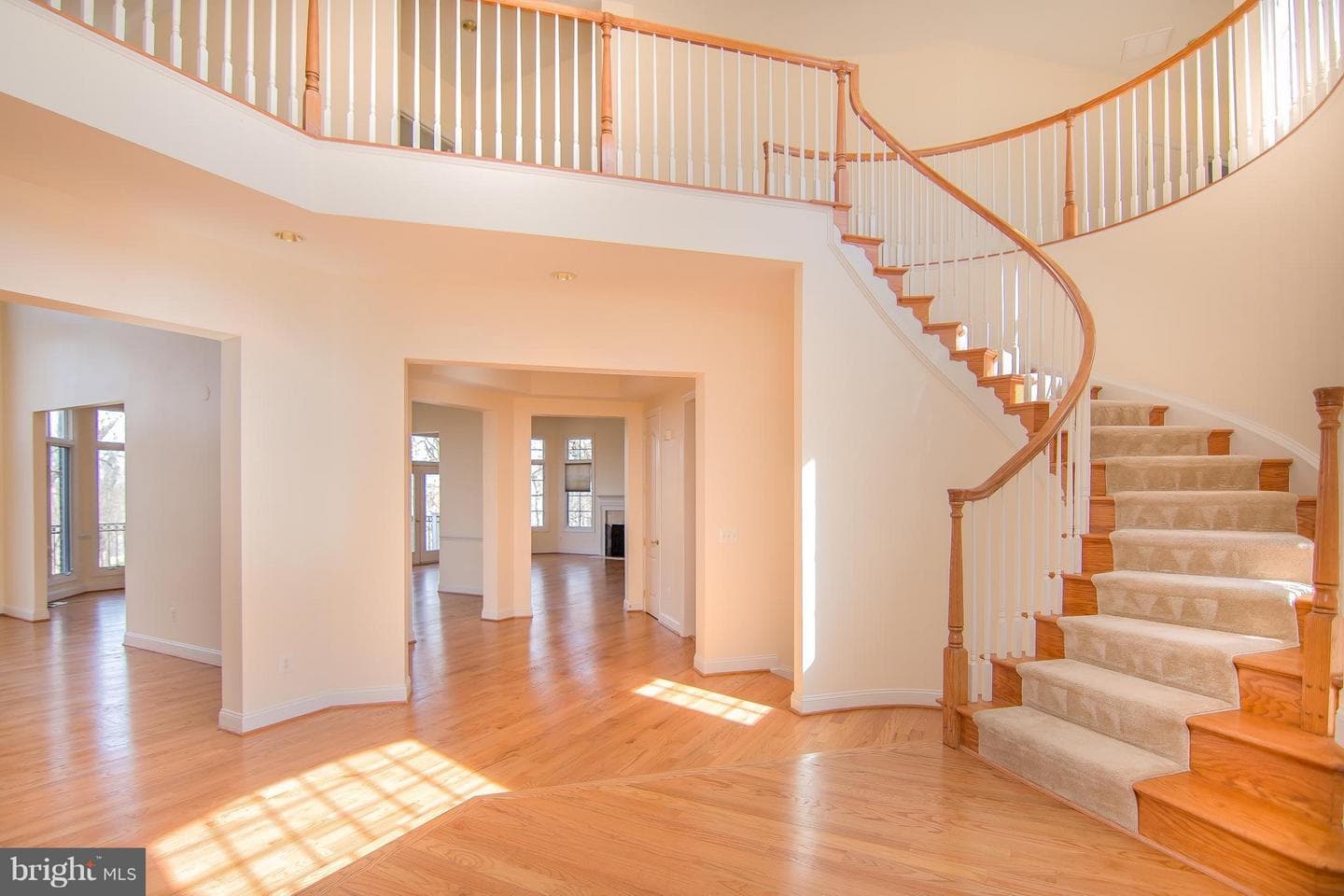 18208 Shinniecock Hills Place photo 3