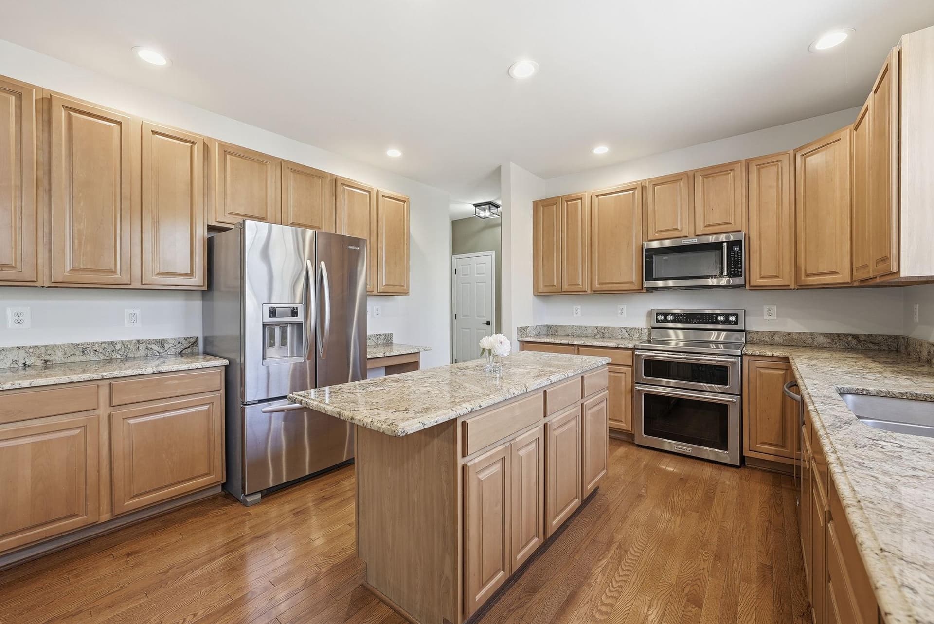 704 Godfrey Court SE photo 20