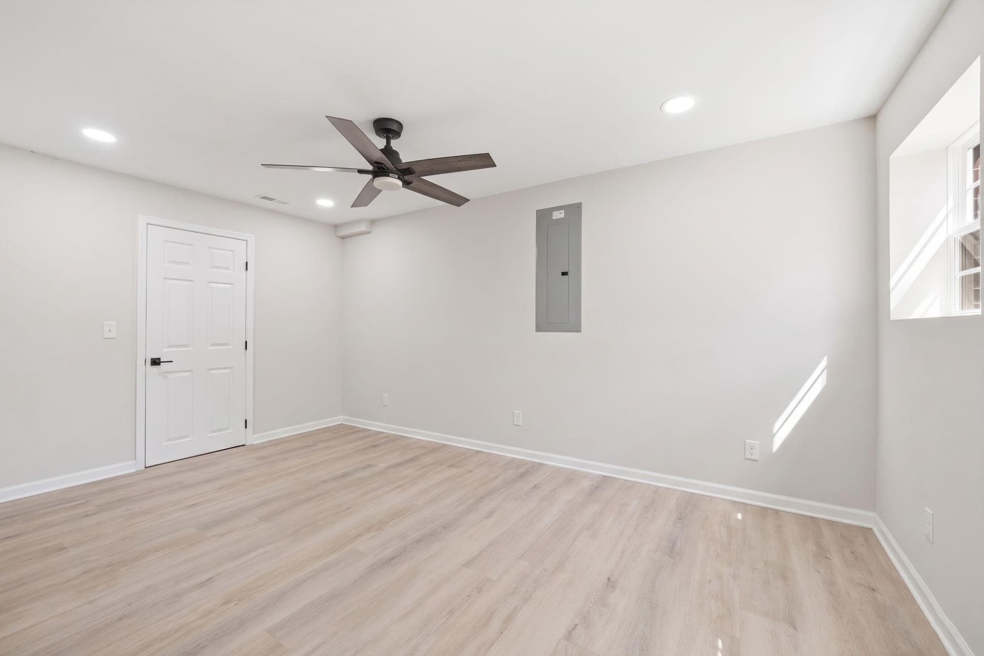 704 Godfrey Court SE photo 43