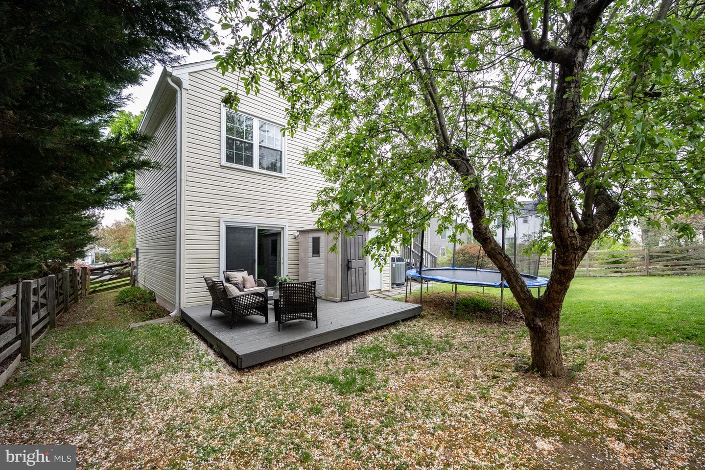 5 Dudley Court photo 39