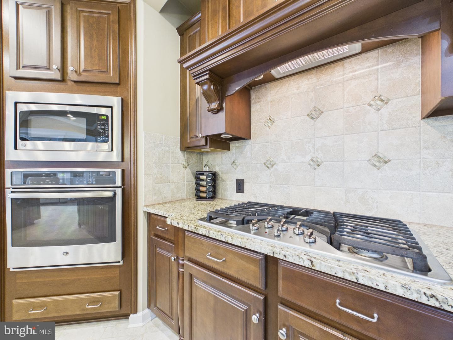 42475 Fawn Meadow Place photo 31