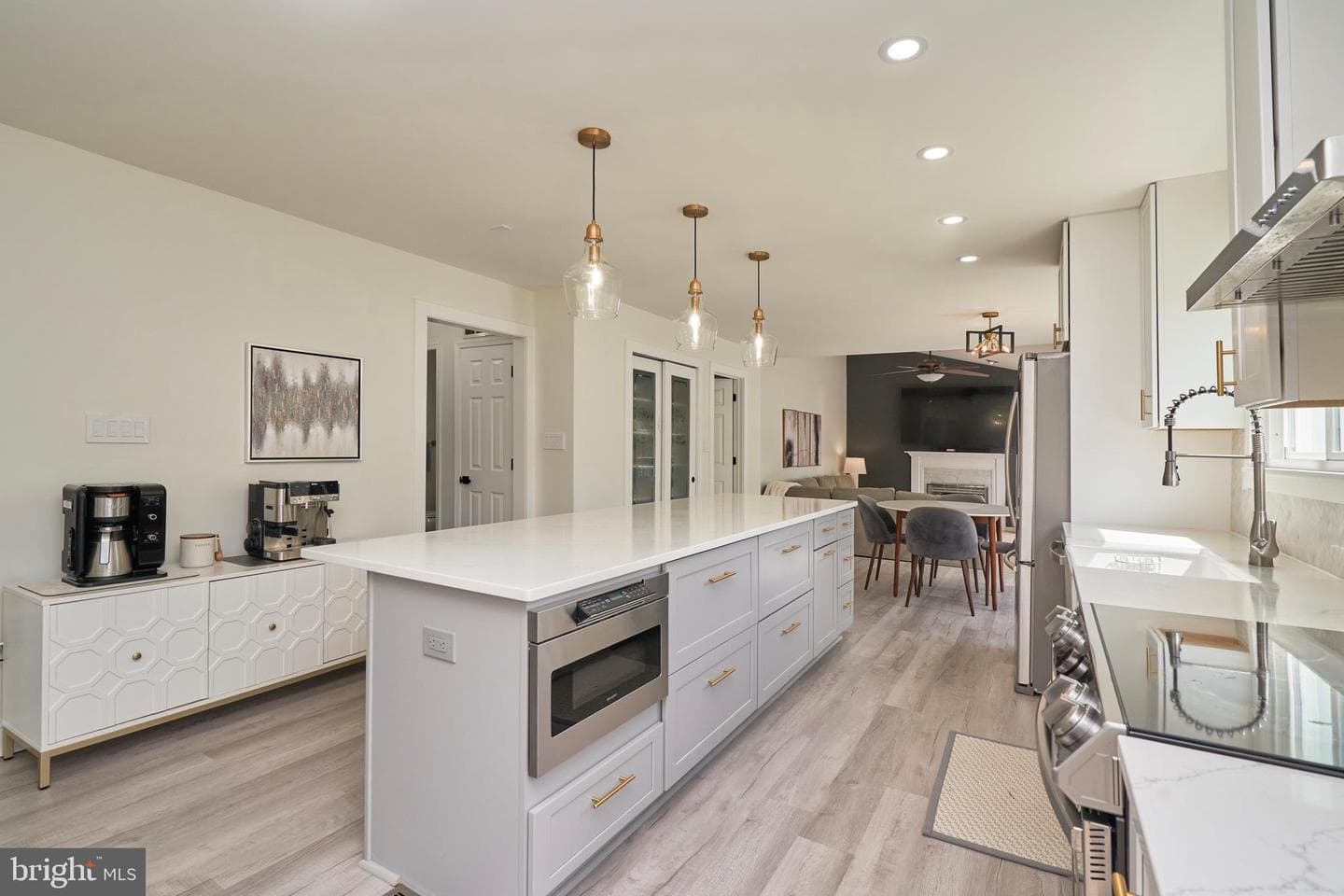 1303 Garrison Court NE photo 10