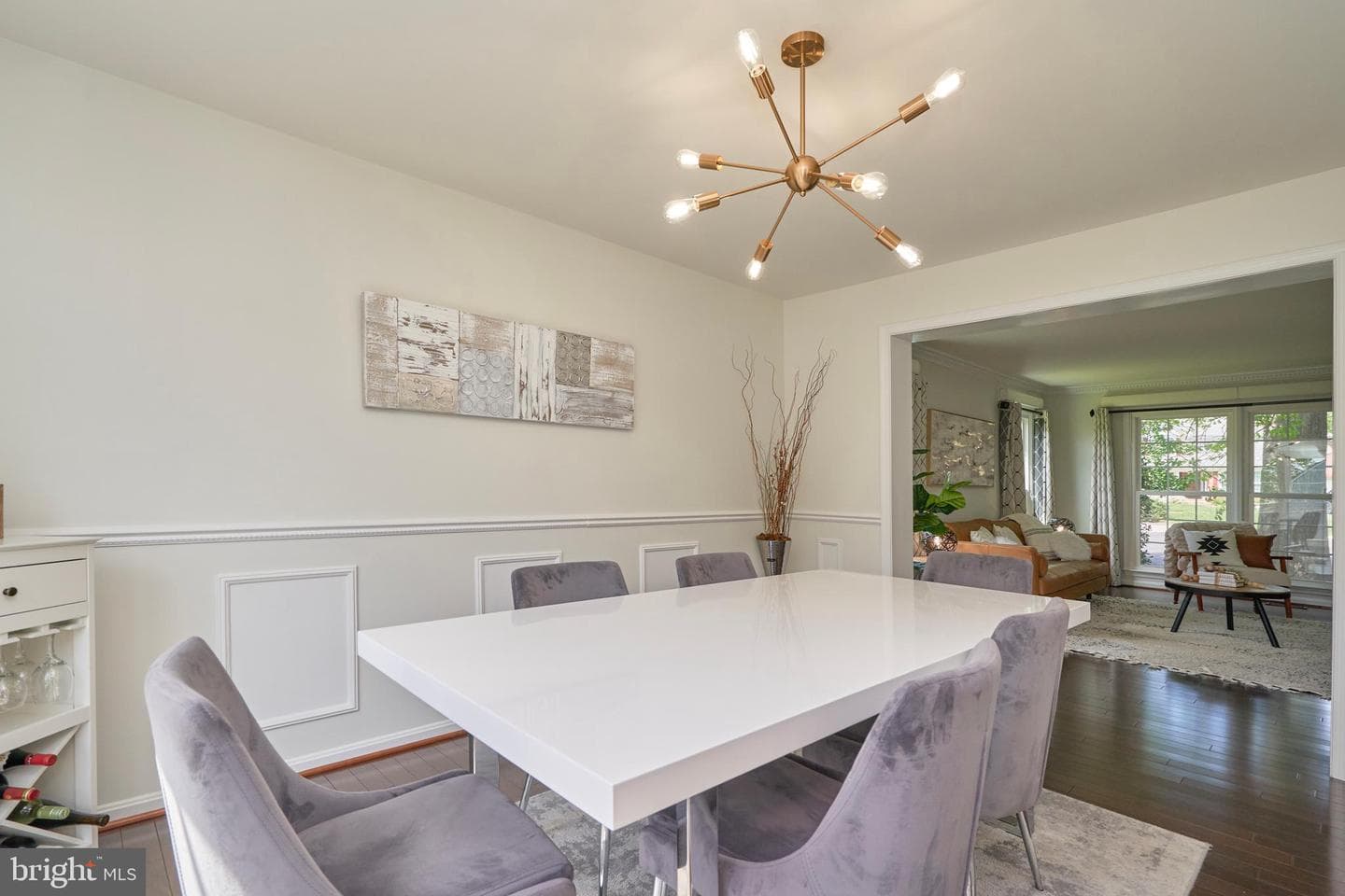 1303 Garrison Court NE photo 11