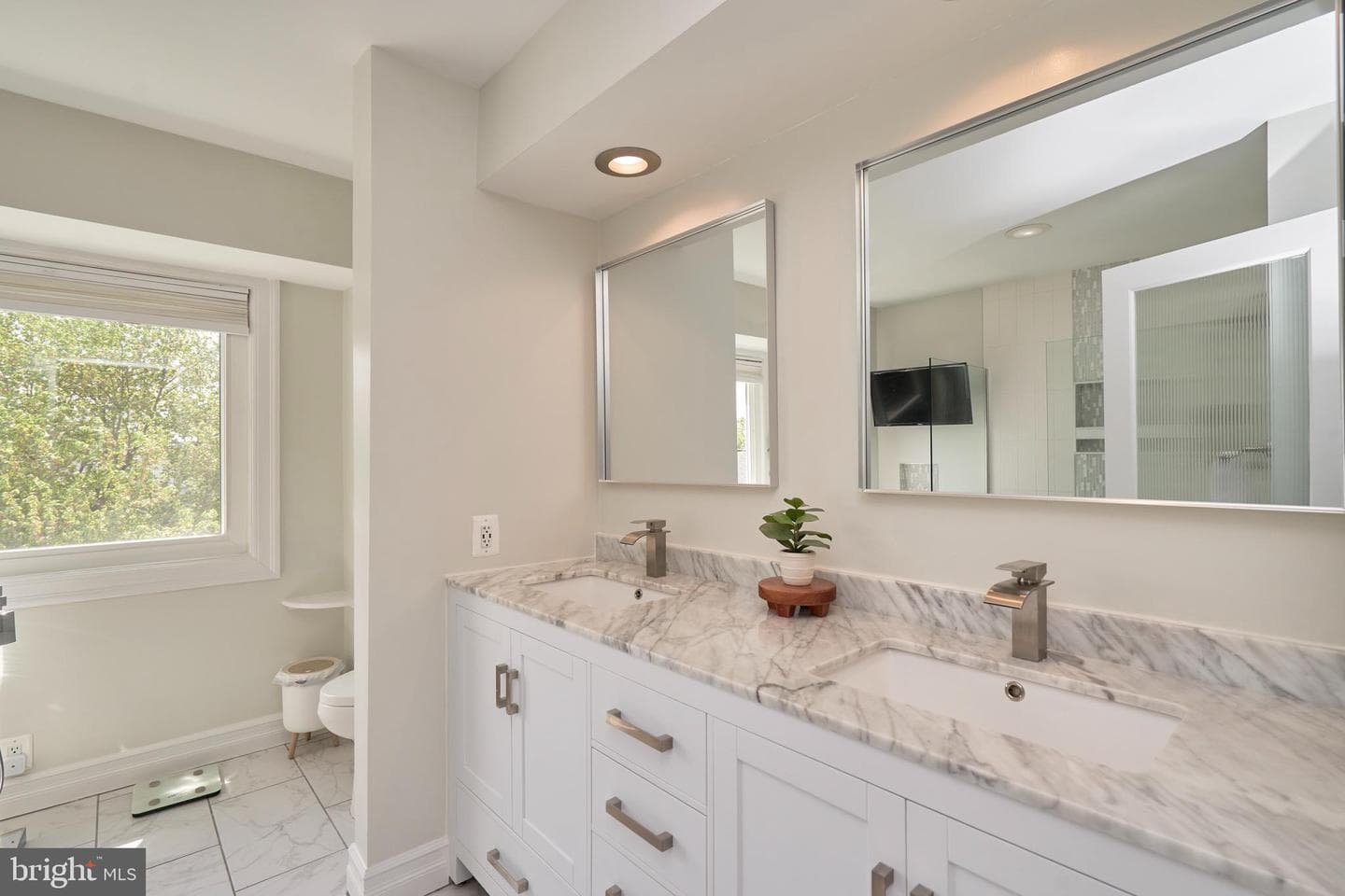 1303 Garrison Court NE photo 33