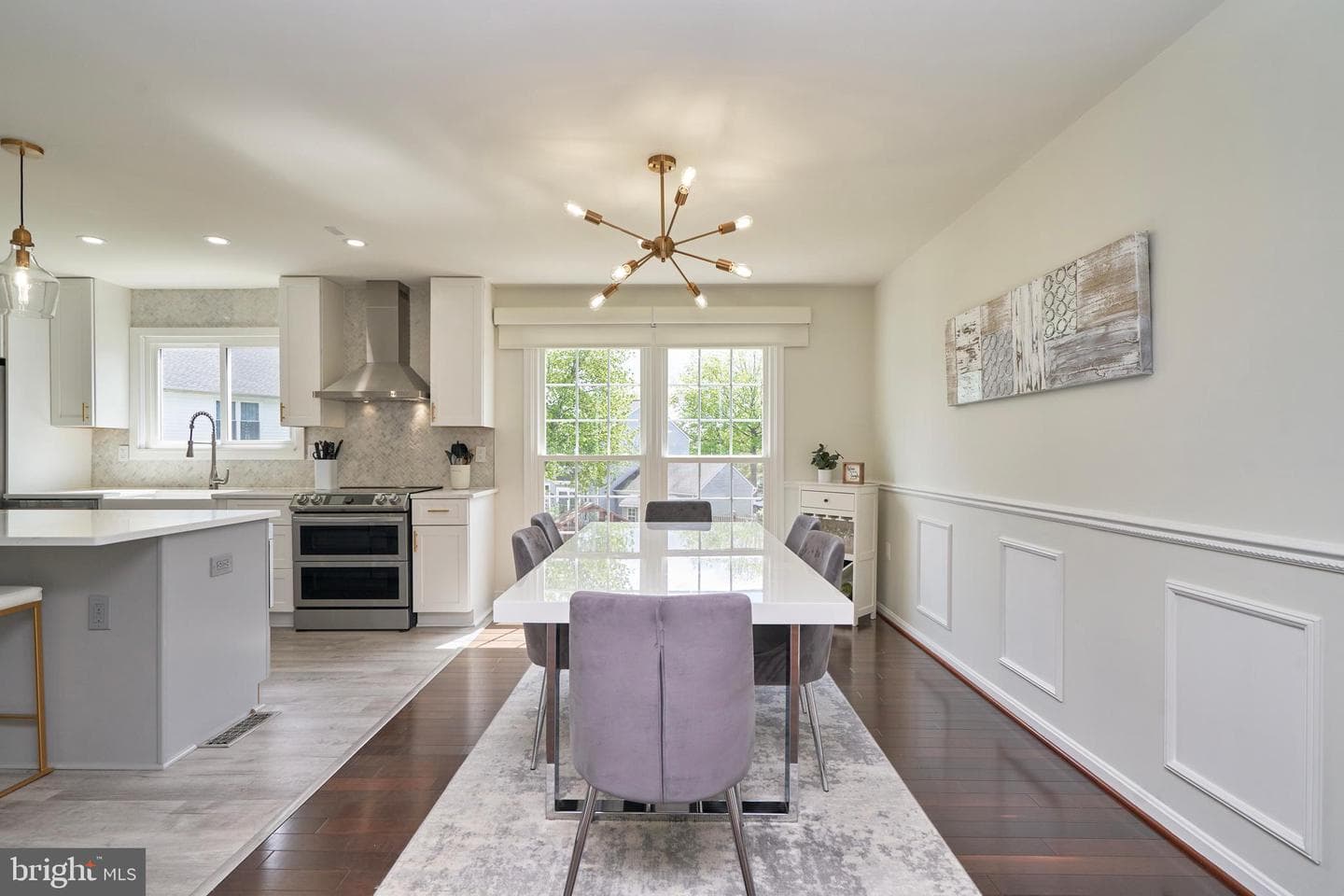 1303 Garrison Court NE photo 8