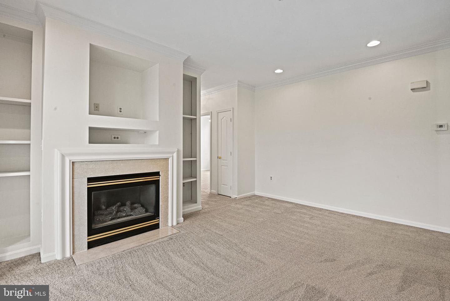20933 Cedarpost Square #203 photo 15