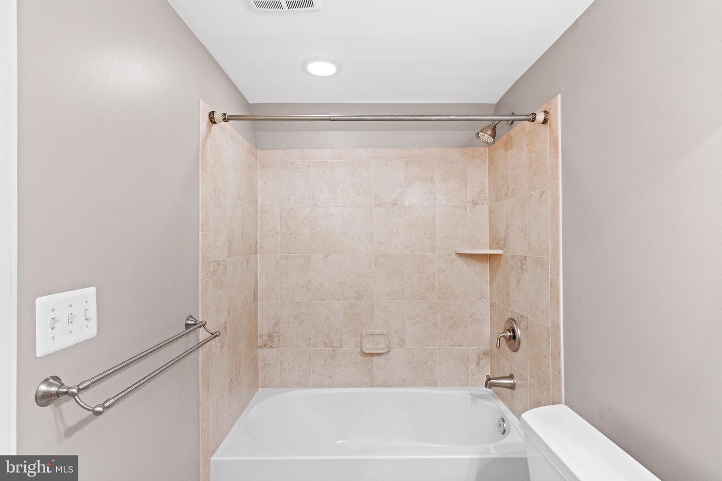 24849 Natural Bridge Place photo 37