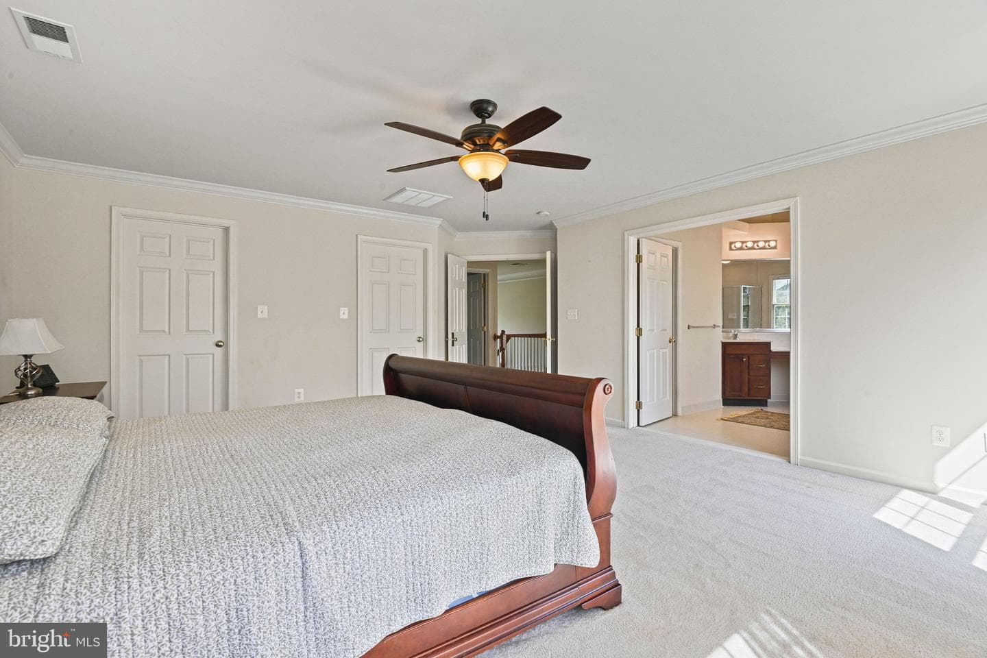 22845 Queensbridge Drive photo 18