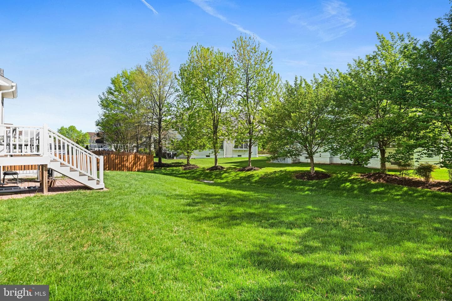 22845 Queensbridge Drive photo 34