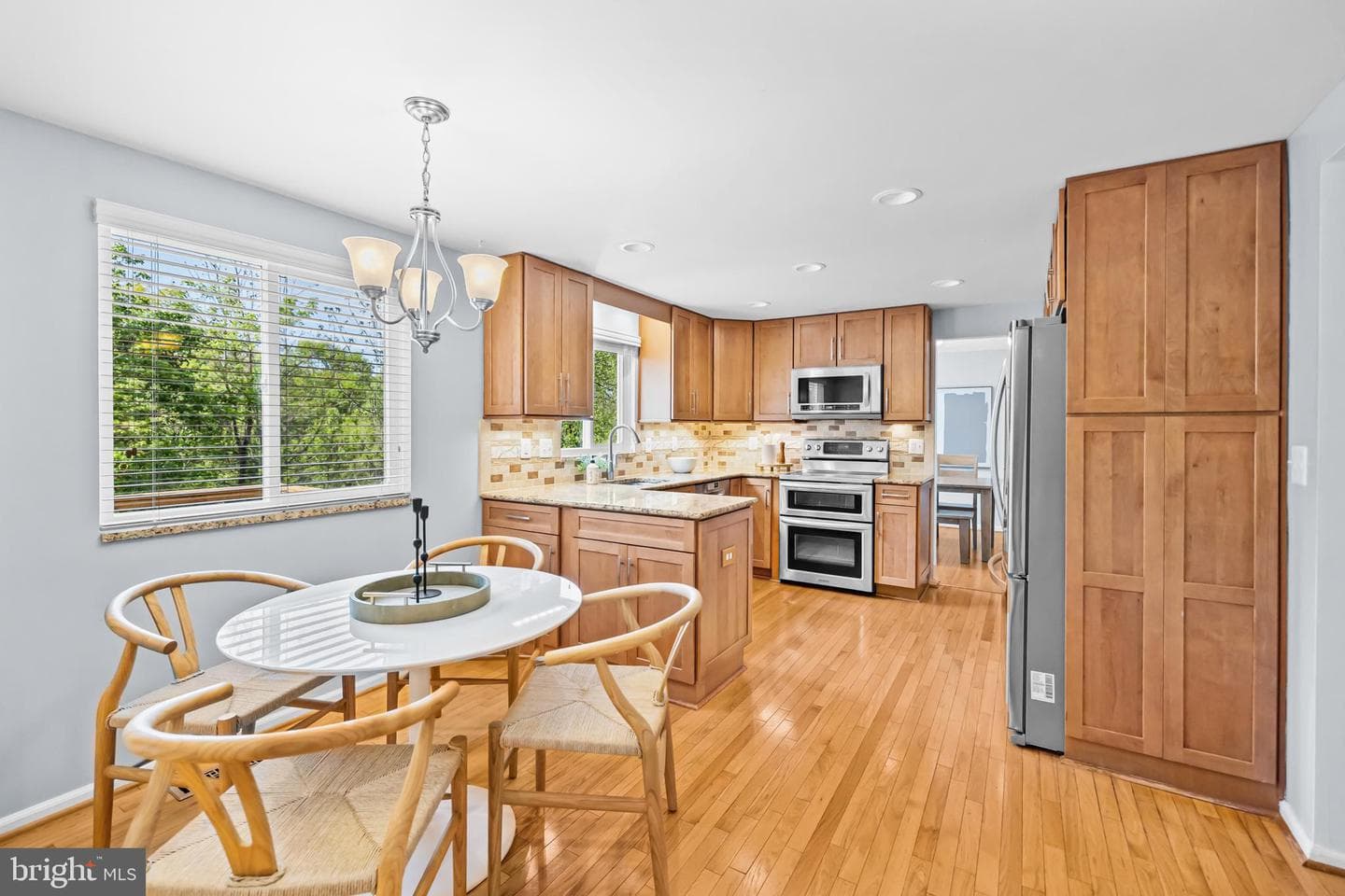342 Samantha Drive photo 19