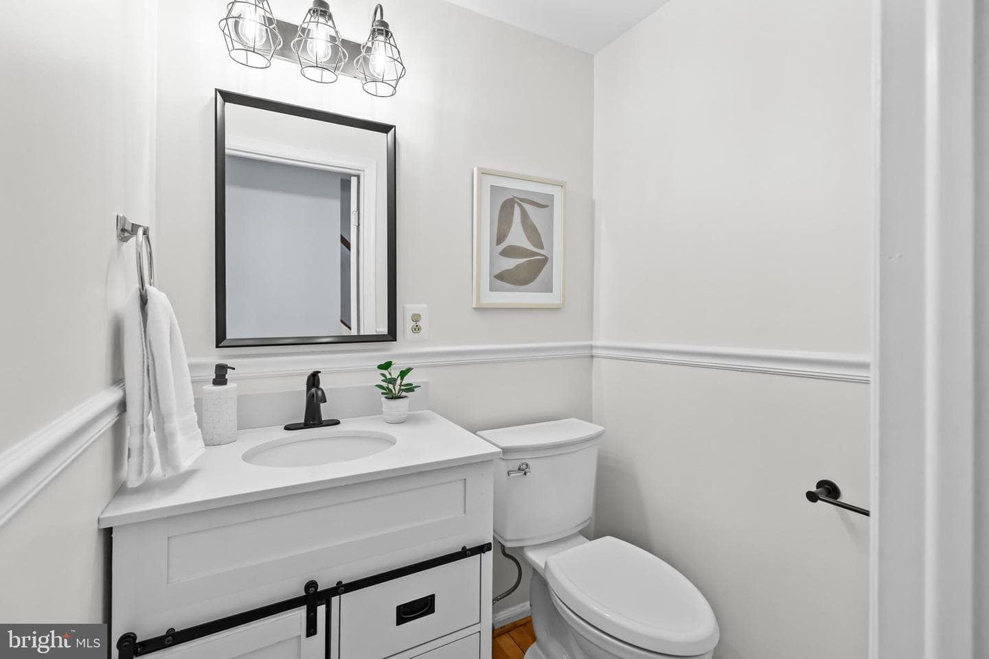 342 Samantha Drive photo 26