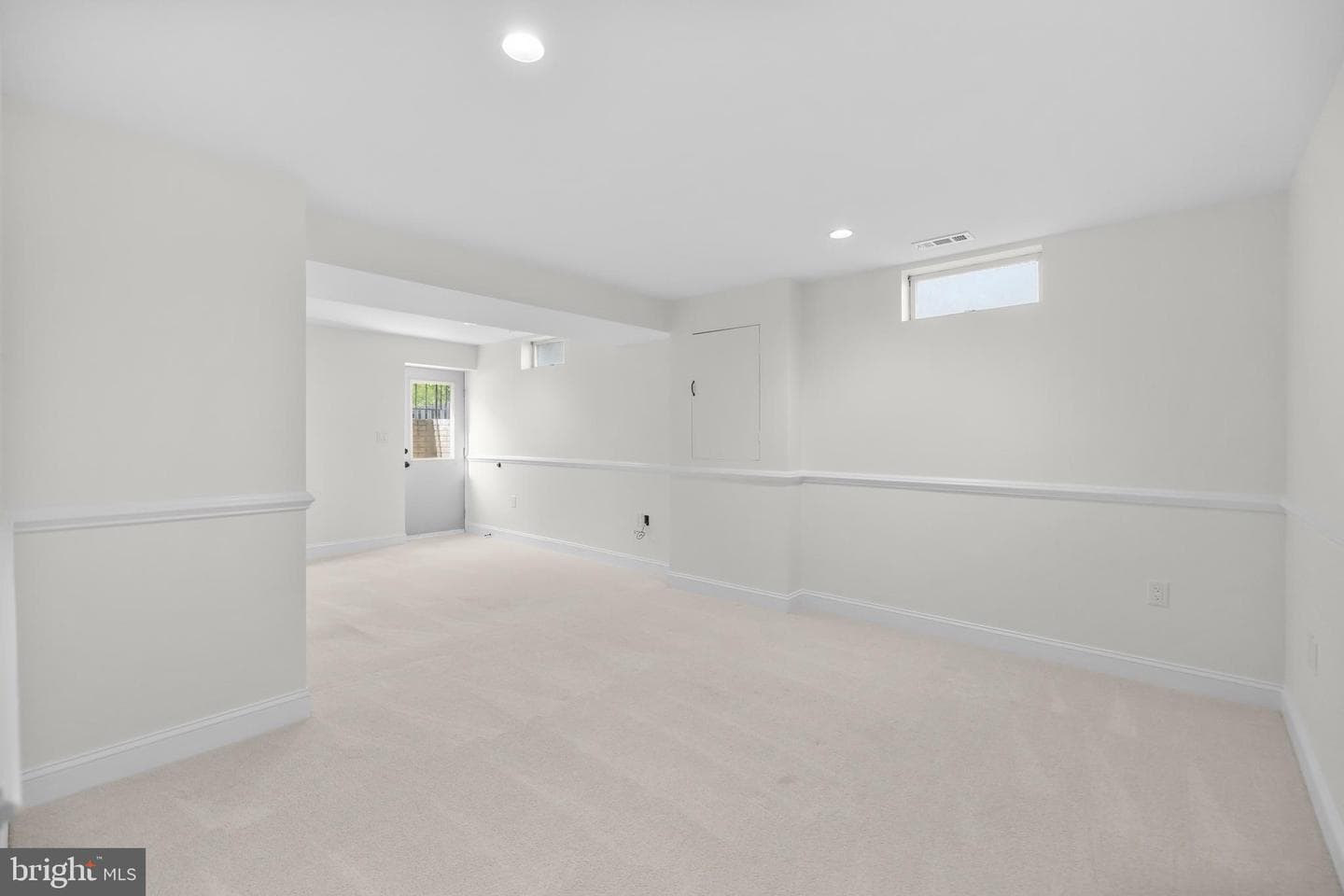 342 Samantha Drive photo 46