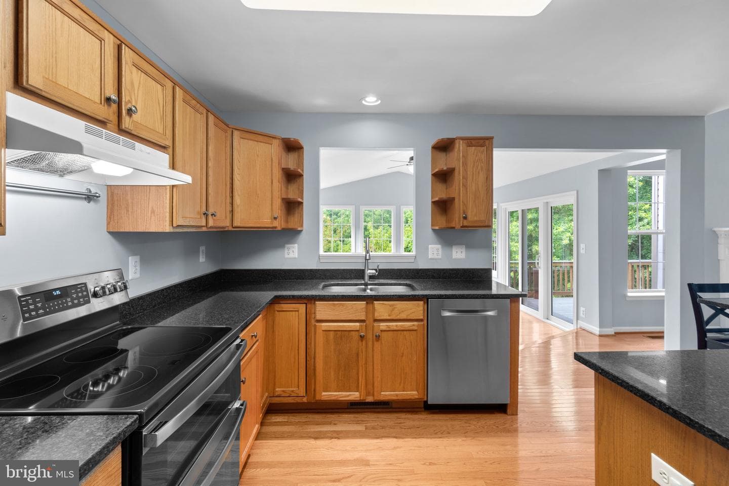 17538 Falls Place photo 18