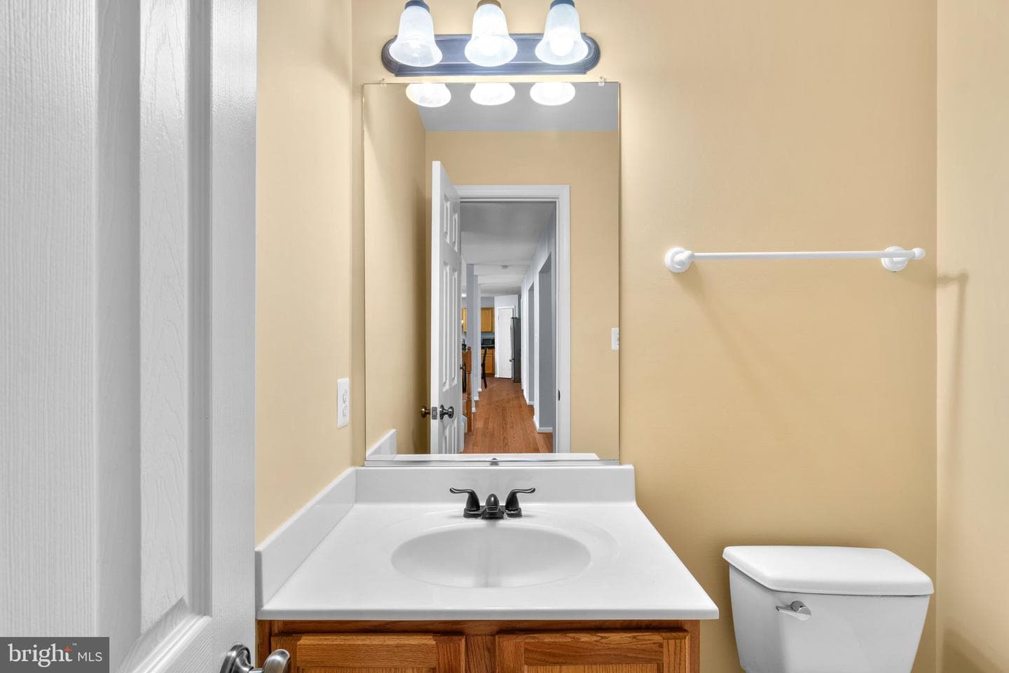 17538 Falls Place photo 22