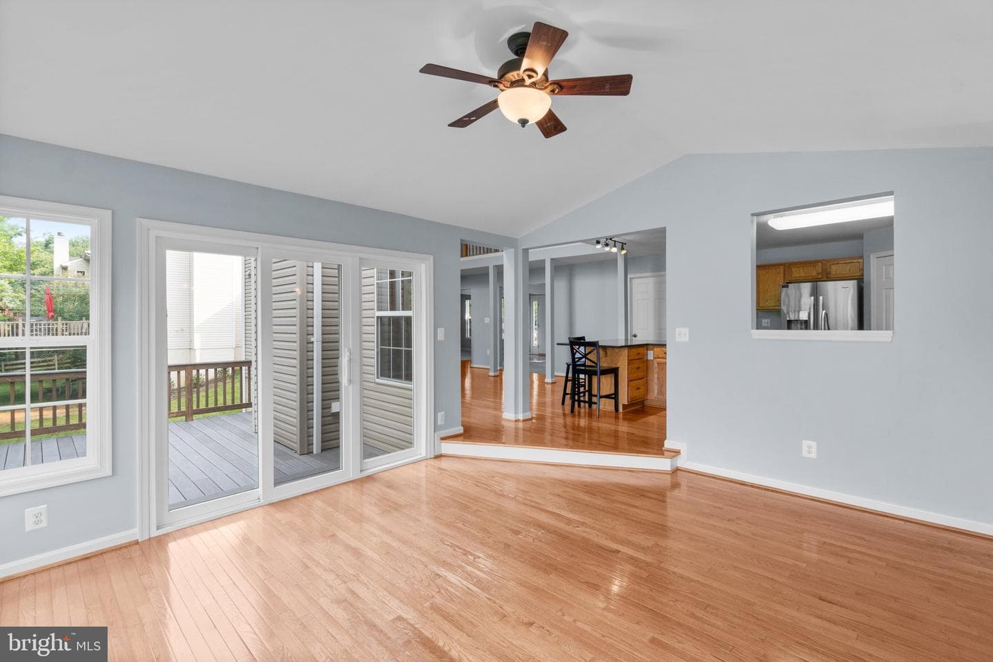 17538 Falls Place photo 25