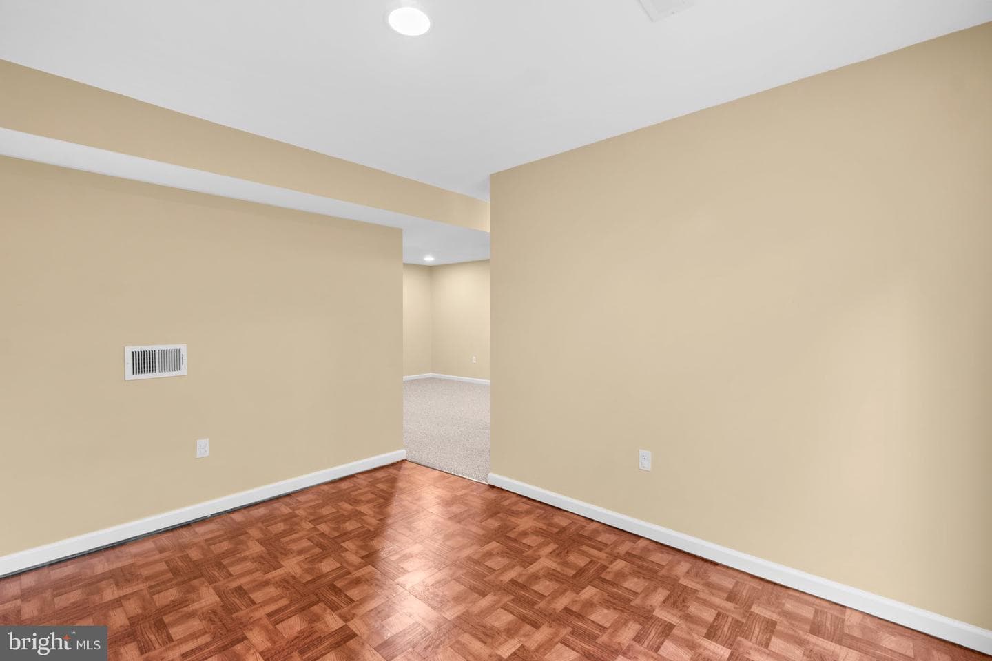 17538 Falls Place photo 54
