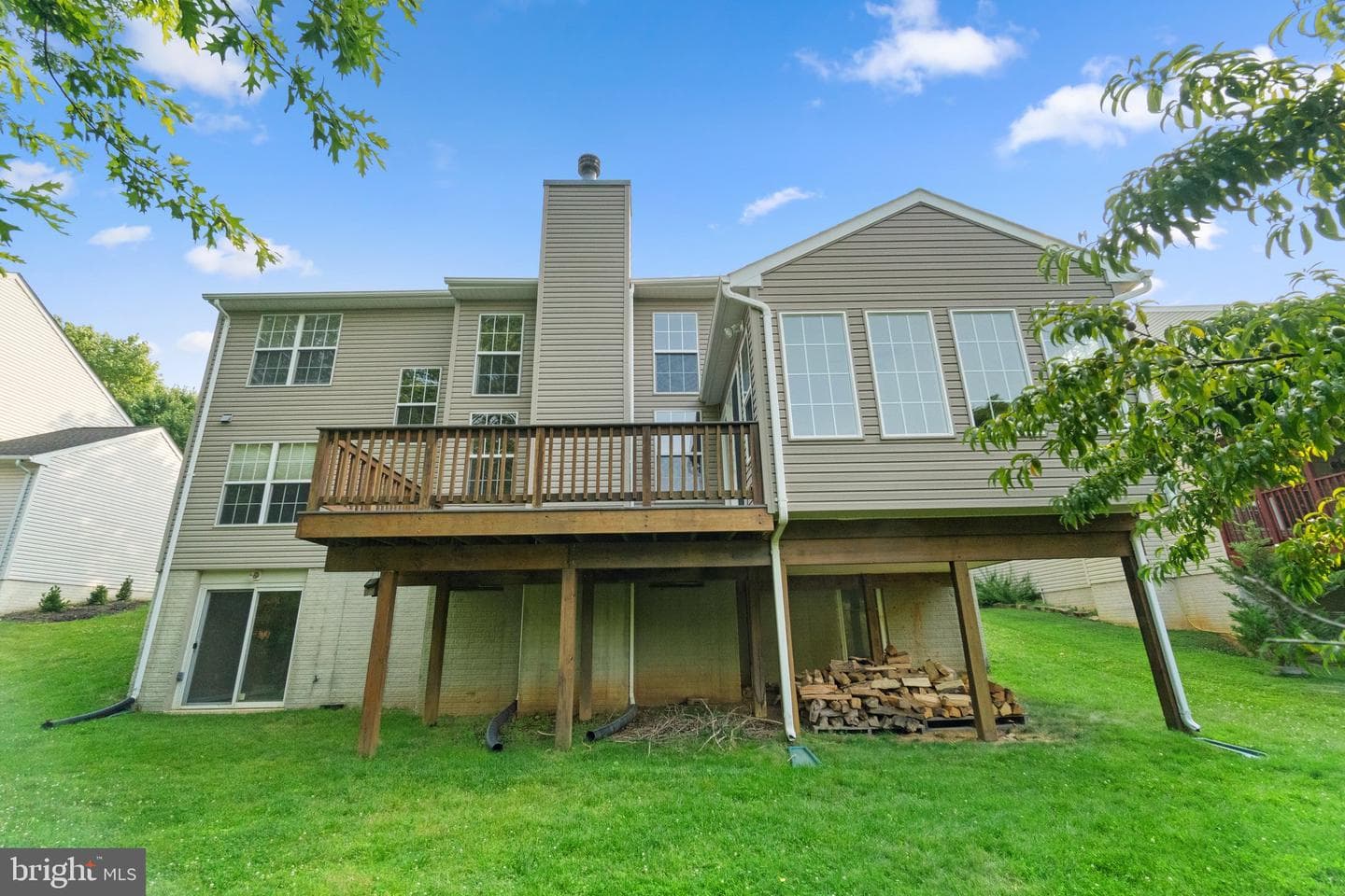 17538 Falls Place photo 61
