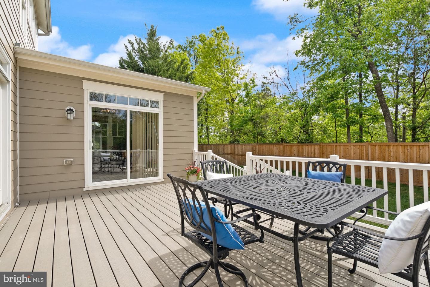 41125 Sheffield Forest Drive photo 41