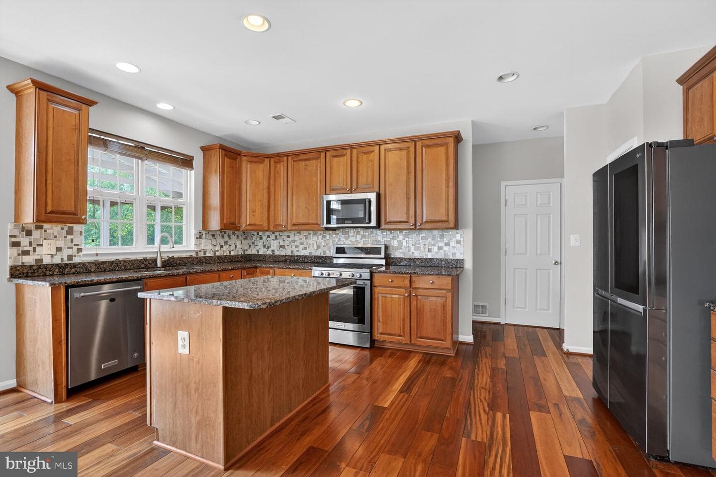 25845 Spring Farm Circle photo 14
