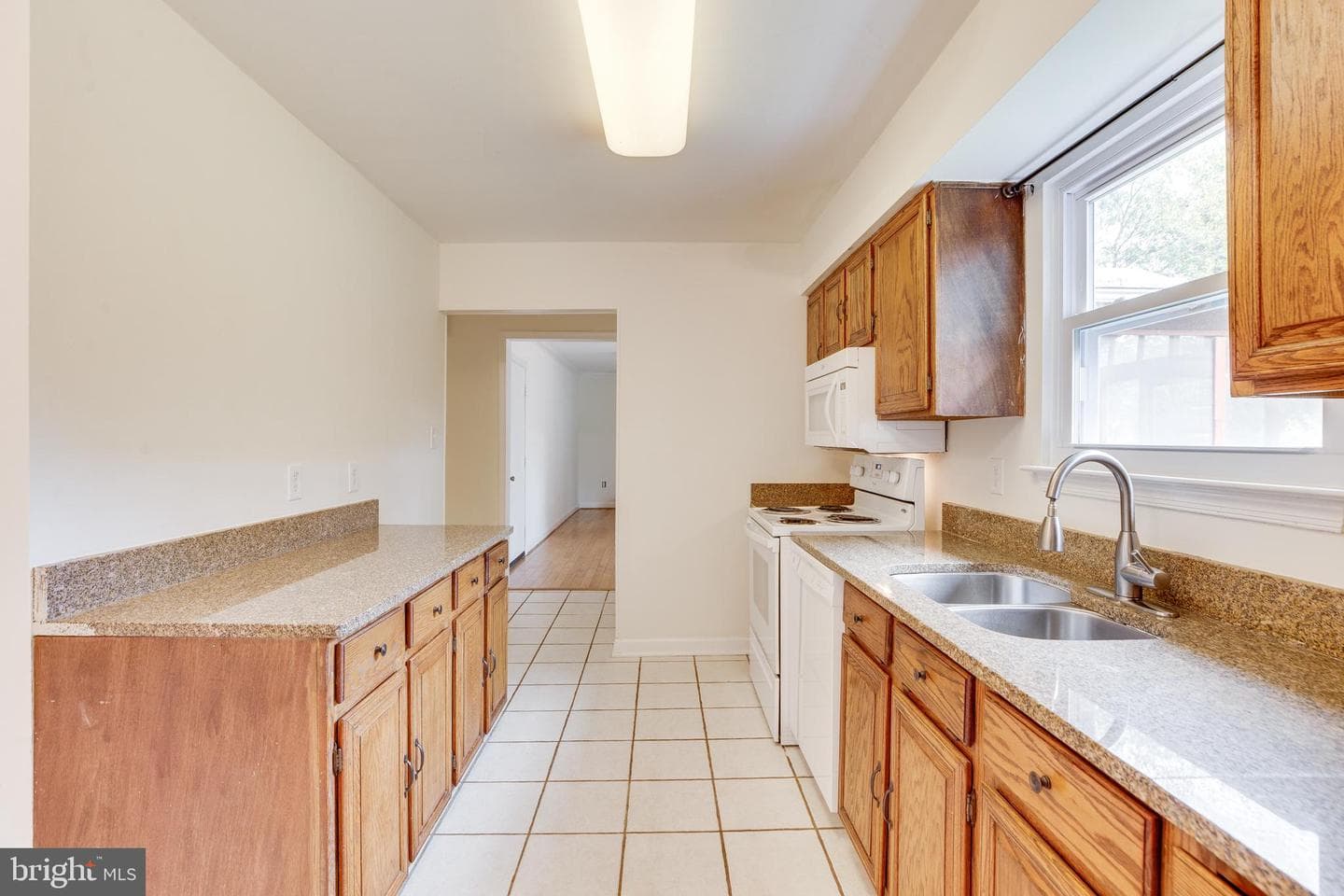 10136 Yorktown Drive photo 13