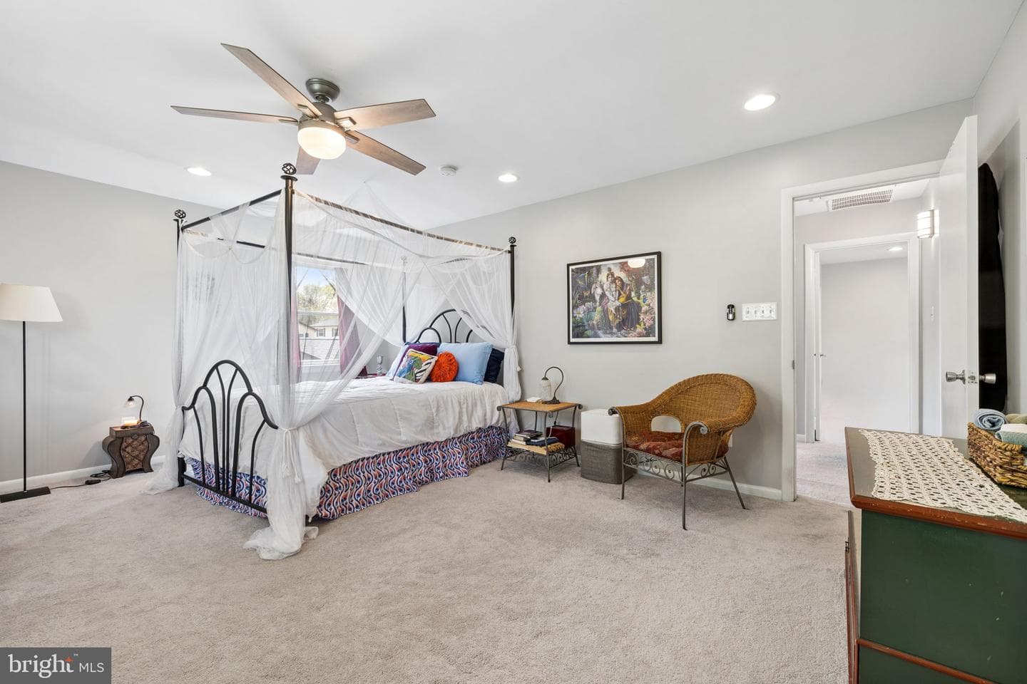 102 Sexton Court photo 19