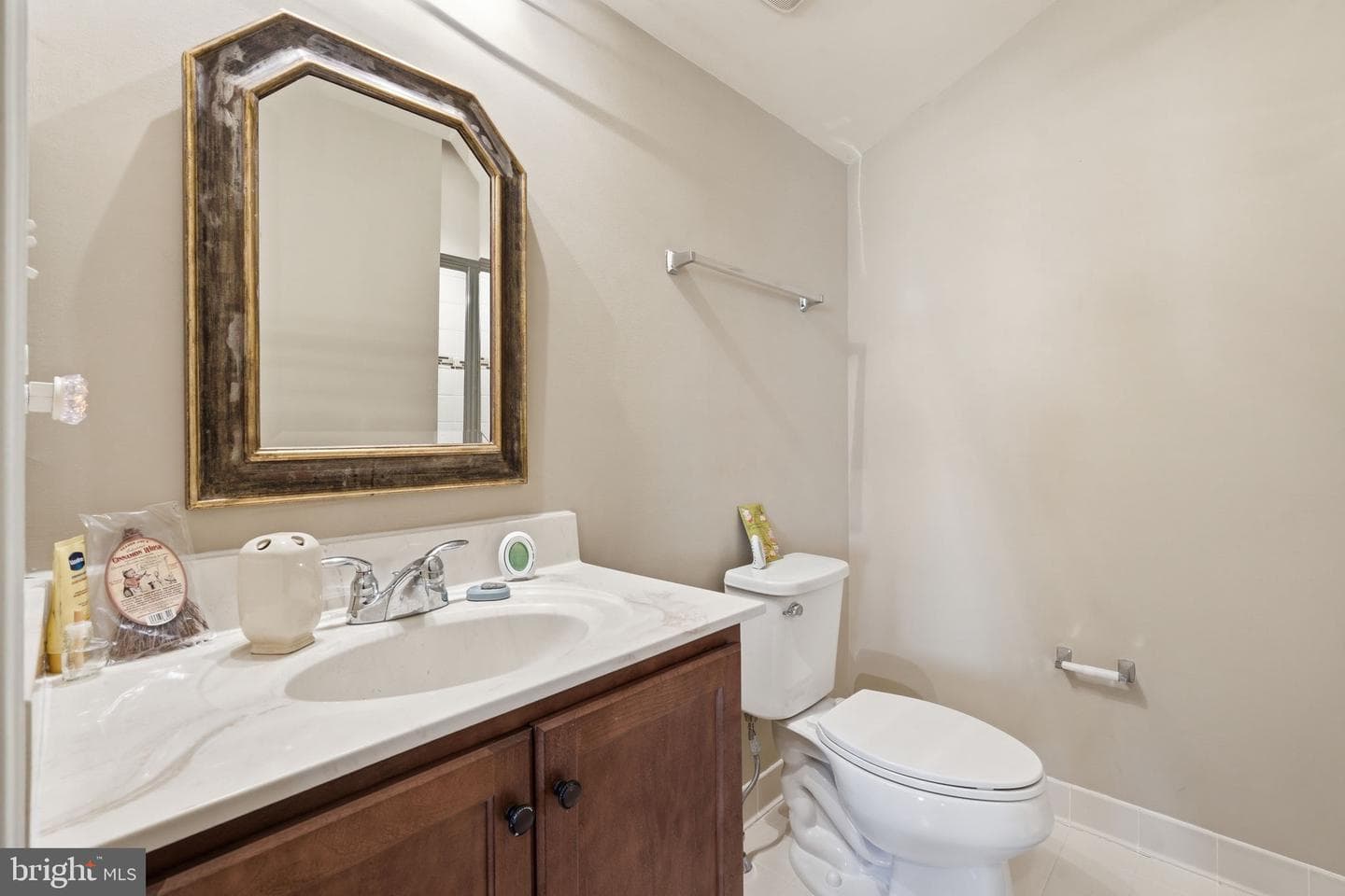 22575 Willington Square photo 42