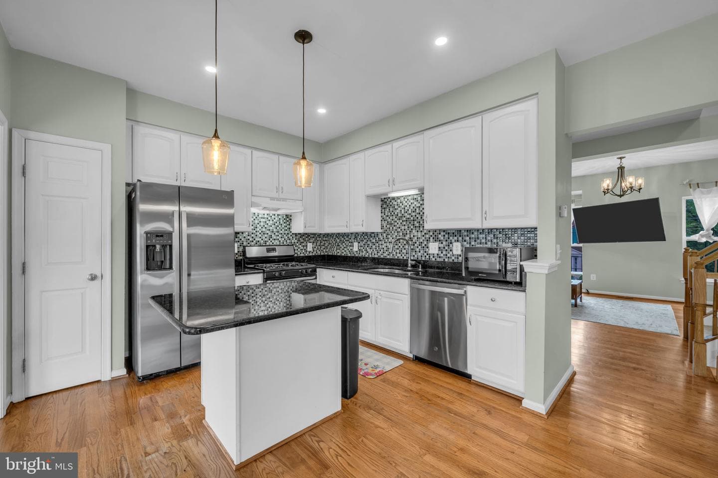 21780 Mornington Cresent Terrace photo 20